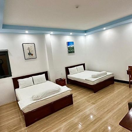 Отель Khach San Anh Tuan Bac Lieu Экстерьер фото